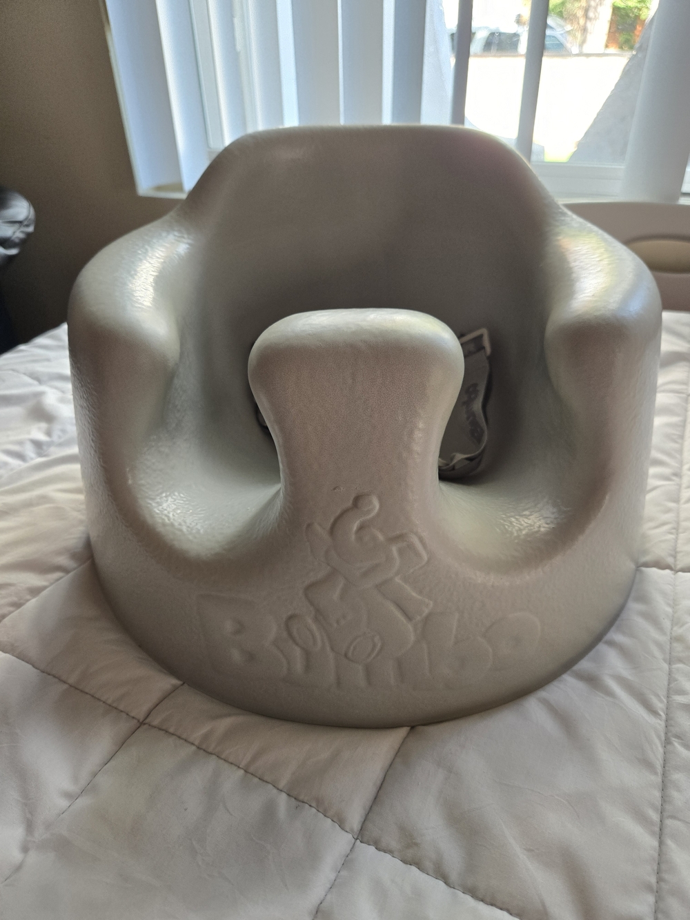 Bumbo Baby Floor Seat in Light Gray